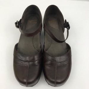 Dansko Brown Mary Janes Nursing Size 41 10.5 - 11